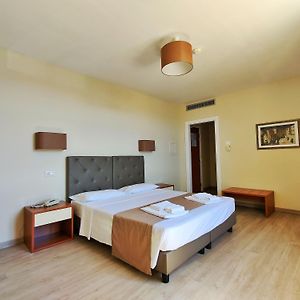 Superior Zimmer mit Kingsize-Bett